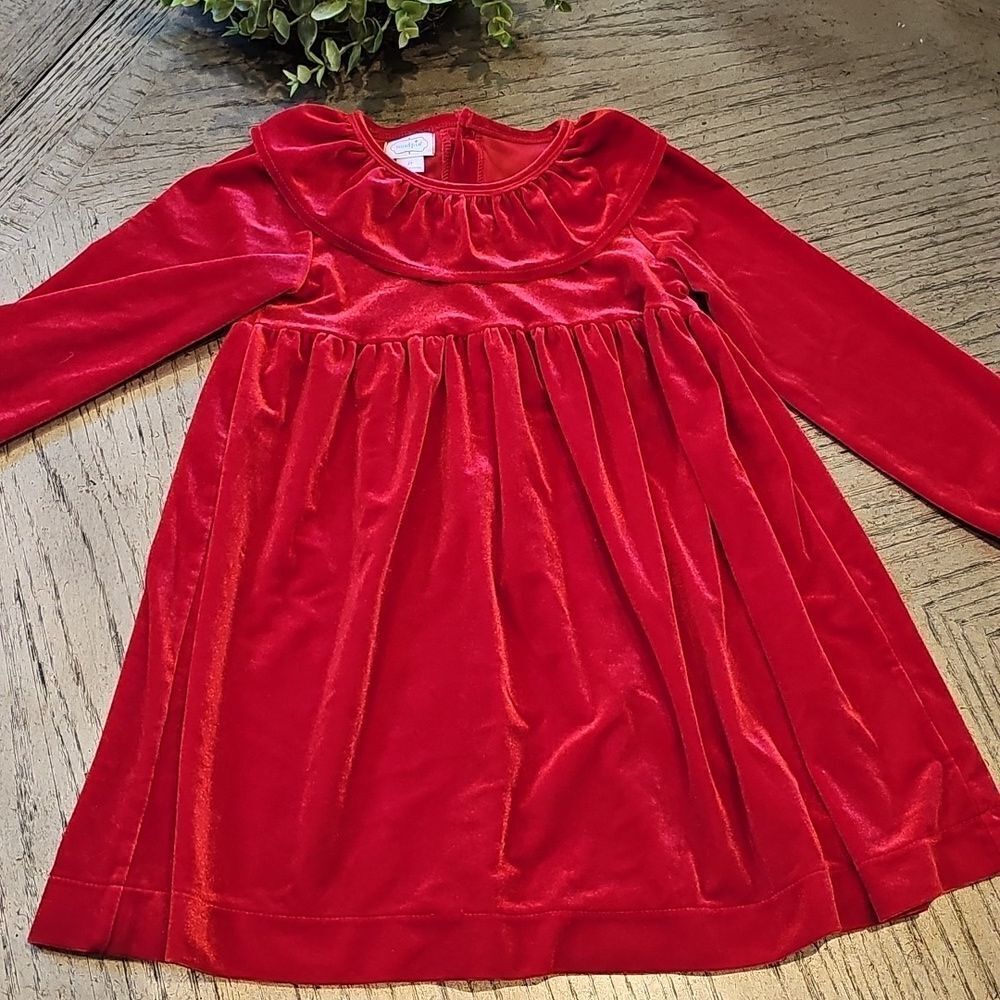 4T red long sleeve velvet dress Mud Pie